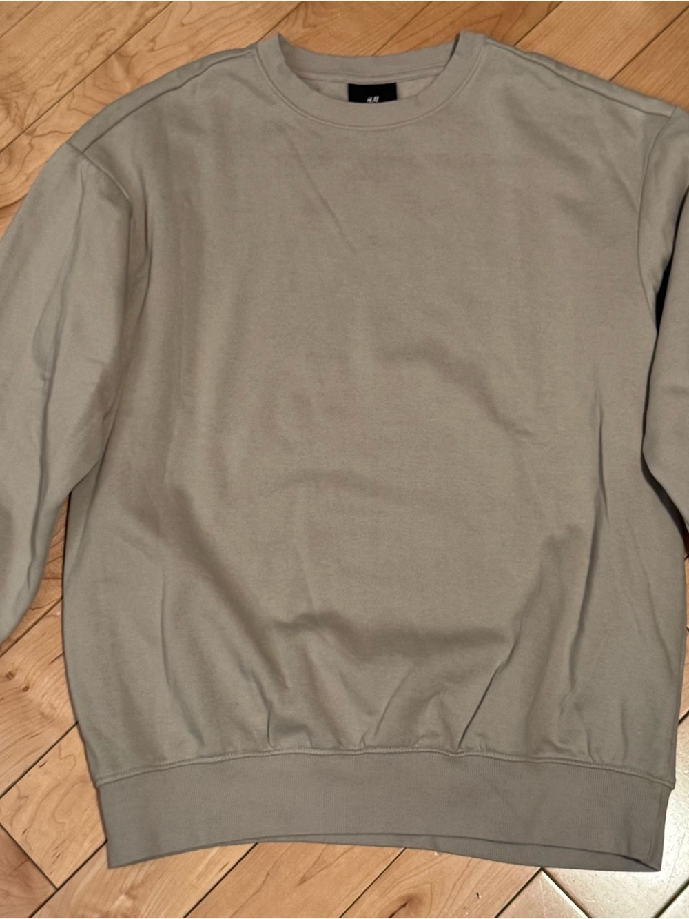 H&M Men’s Light Taupe Crewneck Sweater